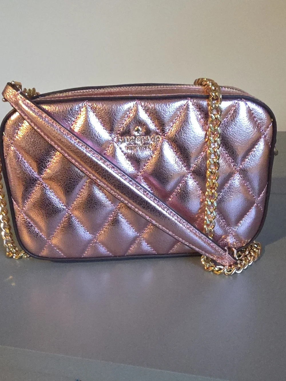 KATE SPADE NEW YORK NWOT Glimmer Metallic Quilted Crossbody Bag - Rose Gold